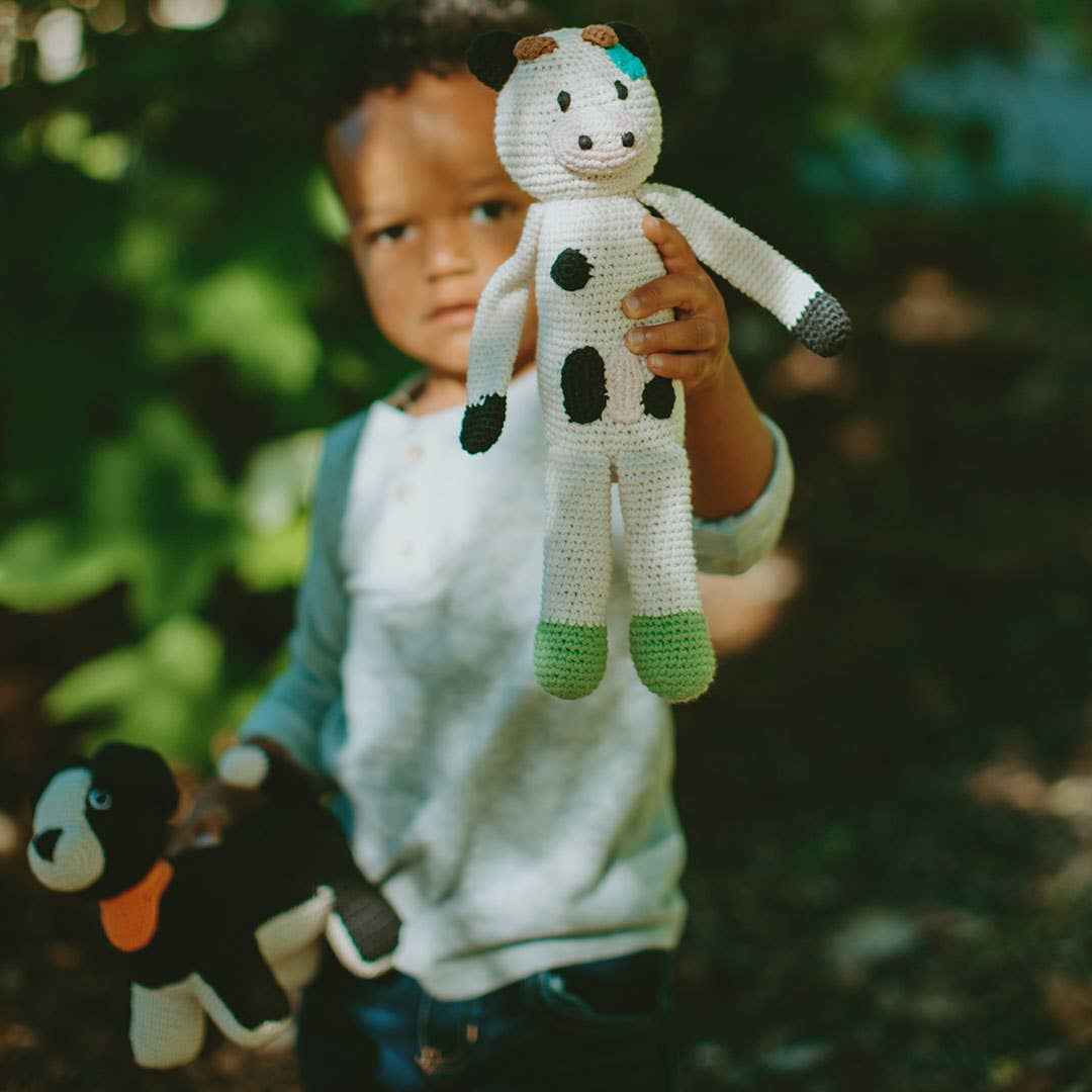 Plush Farm Animal - Cuddly Cow