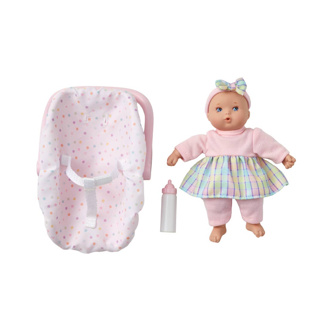MADAME ALEXANDER - 8in Little Cuties - On the Go Playset