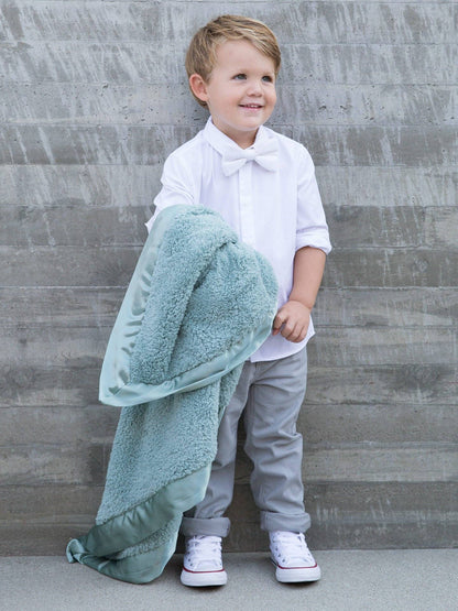 LITTLE GIRAFFE - Chenille Baby Blanket