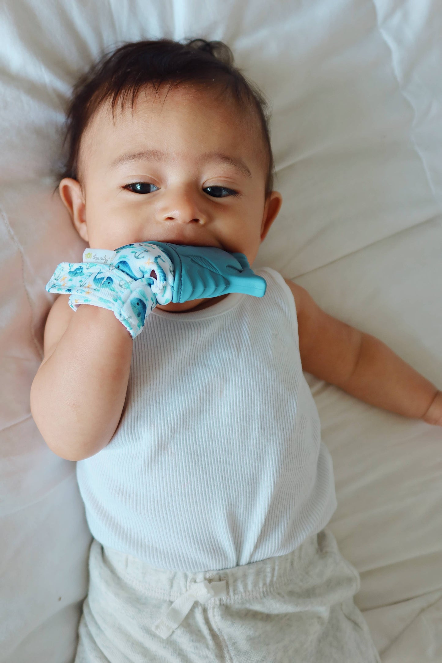 Itzy Mitt™ Silicone Teething Mitts