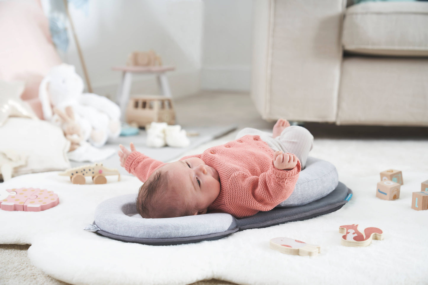 Socosy Organic Baby Lounger Smokey