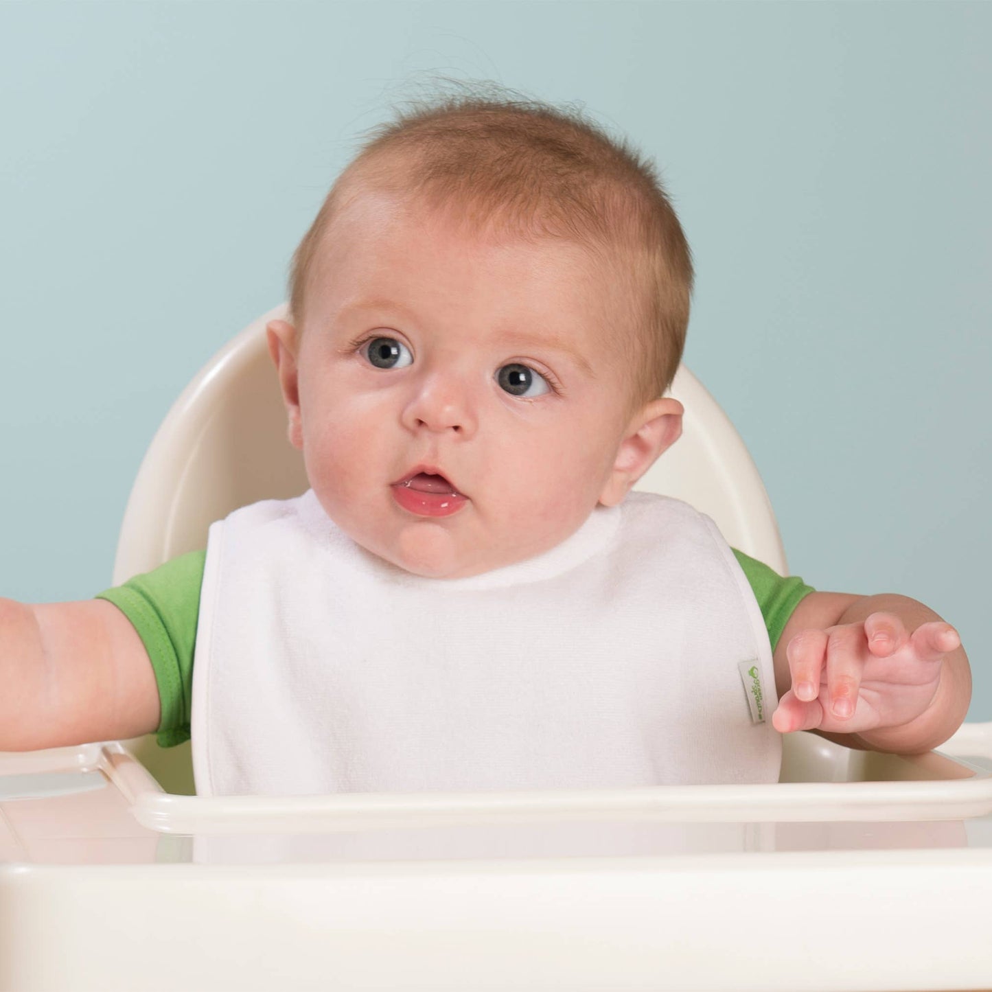 GREEN SPROUTS - Stay-dry Milk-Catcher Bibs - 3 pack