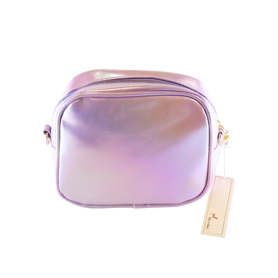 DOE A DEAR -  Unicorn Holographic Purse