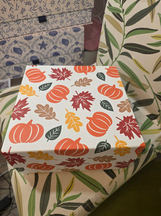 GIFT BOX